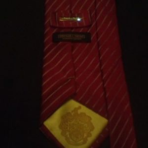 DONALD J. TRUMP SIGNATURE TIES